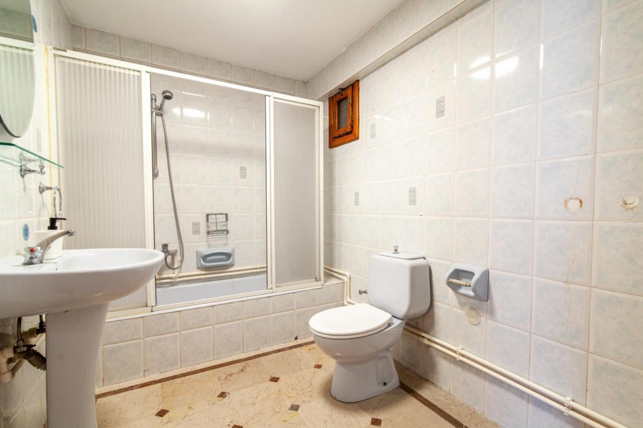 Gorgeous Flat With Lovely Balcony In Nisantasi Provincia di Provincia di Istanbul Esterno foto