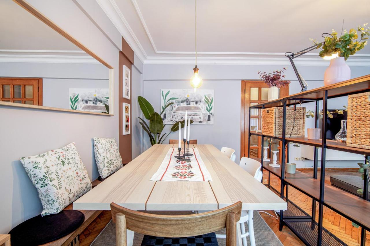 Gorgeous Flat With Lovely Balcony In Nisantasi Provincia di Provincia di Istanbul Esterno foto